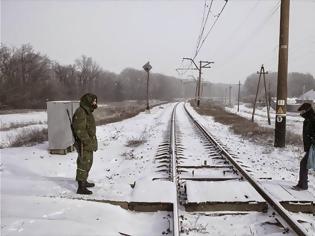 Φωτογραφία για Ντεμπάλτσεβε: «Καταθέστε τα όπλα και θα φύγετε ασφαλείς», λένε στους Ουκρανούς οι φιλορώσοι