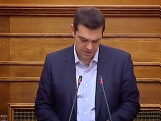 Φωτογραφία για Απίστευτο! Βουλευτής του ΣΥΡΙΖΑ χειροκροτά τον Παυλόπουλο αλλά μετά... [photo]