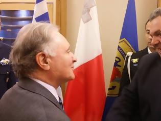 Φωτογραφία για Συνάντηση ΥΕΘΑ Πάνου Καμμένου με τον Πρέσβη της Μάλτας στην Ελλάδα Charles Stafrace