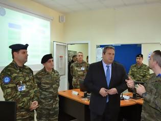 Φωτογραφία για Επίσκεψη του ΥΕΘΑ Π. Καμμένου στο Στρατηγείο της EUFOR RCA στη Λάρισα
