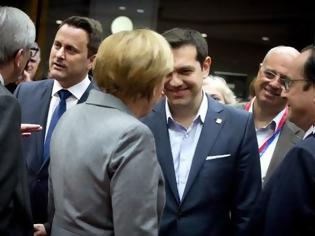 Φωτογραφία για ΠΡΙΝ ΑΠΟ ΛΙΓΟ: Η Μέρκελ τηλεφώνησε στον Τσίπρα - Τι ήθελε να πει στον Έλληνα πρωθυπουργό;