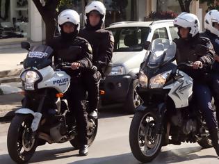 Φωτογραφία για Η απίστευτη συμπεριφορά αστυνομικού της ομάδας ΔΙΑΣ που τιμάει την ελληνική αστυνομία