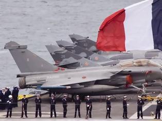 Φωτογραφία για Η Γαλλία ρίχνει και αεροπλανοφόρο στη μάχη κατά του Ισλαμικού Κράτους
