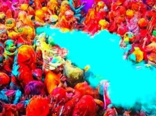 Φωτογραφία για Holi Festival: Η εντυπωσιακή γιορτή στην Ινδία που γεμίζει τις πόλεις με χρώμα [photos]