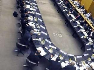 Φωτογραφία για Ecofin: Η Γαλλία πήρε την διετή παράταση για το έλλειμμα - Ποιοι αντέδρασαν έντονα