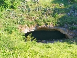 Φωτογραφία για Tι θα βγει από αυτή την σπηλιά; Ο χειρότερος εφιάλτης σας! [photos]