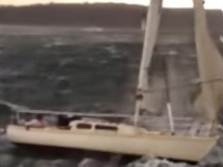 Φωτογραφία για ΣΥΓΚΛΟΝΙΣΤΙΚΟ: Ιστιοπλοϊκό συγκρούστηκε με πλοίο ... [photo]