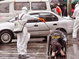 Φωτογραφία για Τουλάχιστον 10 Αμερικανοί πιθανόν εκτέθηκαν στον ιό Έμπολα στην Αφρική