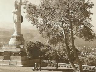 Φωτογραφία για Το Άγαλμα της Ελευθερίας στα Χανιά ακόμα περιμένει...