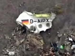 Φωτογραφία για 8 λεπτά τρόμου: Τι οδήγησε στην τραγωδία στις Αλπεις; - Ο θόρυβος στην πόρτα που καθήλωσε το αεροσκάφος!