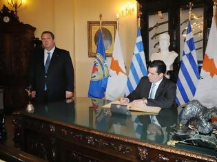 Φωτογραφία για Συνάντηση ΥΕΘΑ Πάνου Καμμένου με τον ΥΠΑΜ της Κυπριακής Δημοκρατίας Χριστόφορο Φωκαΐδη