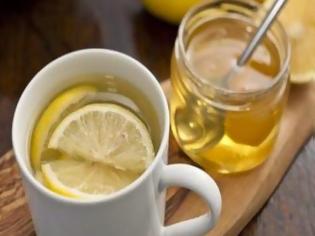 Φωτογραφία για 10+1 λόγοι για να πίνεις νερό με λεμόνι και μέλι κάθε πρωί!