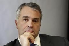 Μήνυμα βοηθείας αναγνώστη προς τον Κο Βορίδη