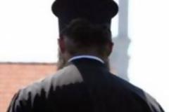 Iερέας ζητούσε χρήματα για να τελέσει τρισάγια!