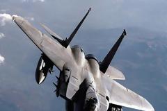 Αμερικανικό F 15 συνετρίβη στον Περσικό κόλπο