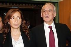 Άλλα 20 εκατ. ευρώ σε λογαριασμούς του Άκη και της Βίκυς