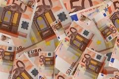 «Η γραφειοκρατία στοιχίζει στην Ελλάδα κοινοτικά κονδύλια»