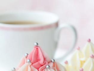 Φωτογραφία για Εύκολη βασική συνταγή για cupcakes με 4 υλικά