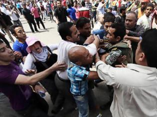 Φωτογραφία για Δύο νεκροί και 130 τραυματίες στο Κάιρο από τις διαδηλώσεις