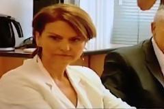 Μαύρο στην Ρεπούση και τον Κουβέλη. Ας τους ψηφίσει ο Αδόλφος.