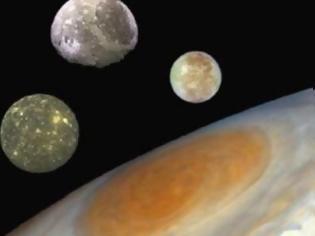 Φωτογραφία για Ψάχνουν τα παγωμένα φεγγάρια του Δία για εξωγήινους