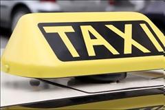 Νέο Τροχαίο στο Ηράκλειο-Ταξί συγκρούστηκε με Ι.Χ