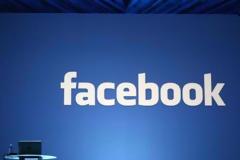 Facebook: Το ανέκδοτο με τον πολιτικό και τον Αγ. Πέτρο που σαρώνει