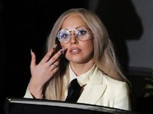 Φωτογραφία για Η Lady Gaga είναι κατά του διαζυγίου
