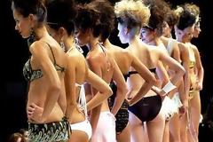 Η Vogue λέει «όχι» στα ανορεξικά μοντέλα