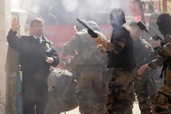 «Ότι και να λένε και να κάνουν εμείς θα ανταμώσουμε με όλους τους αδερφικούς και φιλικούς λαούς».