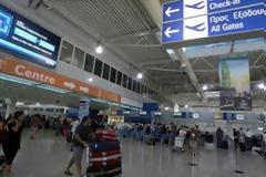 ΟΛΟ ΚΑΙ ΛΙΓΟΤΕΡΕΣ ΕΤΑΙΡΕΙΕΣ ΠΕΤΟΥΝ ΑΠΟ ΚΑΙ ΠΡΟΣ ΤΗΝ ΕΛΛΑΔΑ
