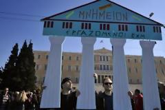 Οι Έλληνες τιμωρούν τα μεγάλα κόμματα