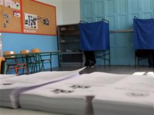 Φωτογραφία για Μεγάλη η προσέλευση των ψηφοφόρων στην Εύβοια