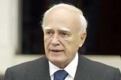 Αρνήθηκε να δώσει το χέρι του στον Πρόεδρο της Δημοκρατίας
