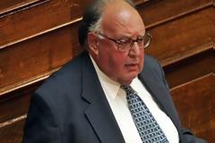 Βγήκαν τα μαχαίρια... Πρώτες βολές από Πάγκαλο κατά Βενιζέλου