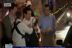 Αποθέωση για τον Αλέξη και τον μπέμπη...