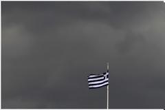 Γερμανικά ΜΜΕ: Σε κίνδυνο η παραμονή της Ελλάδας στην ευρωζώνη