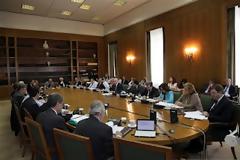 Εκτός Βουλής σχεδόν ΟΛΟΙ ΟΙ ΥΠΟΥΡΓΟΙ του ΠΑΣΟΚ