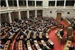 Η κωμωδία-τραγωδία με τις έδρες