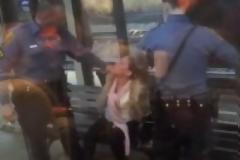 VIDEO: Οργισμένη 26χρονη έδειρε δημοσίως τον φίλο της γιατί την απατούσε!