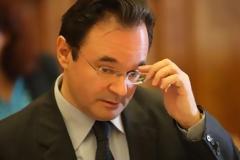 Ο Παπακωνσταντίνου πήρε 2012 ψήφους!