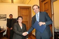 Πόρτα Παπαρήγας σε Σαμαρά