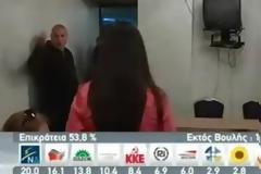 Και πως να μην “εγέρθουτου”, δηλαδή;