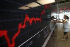 Σε χαμηλά επίπεδα κινείται και σήμερα το Χρηματιστήριο Αθηνών