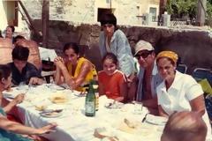 Τα θρυλικά ντολμαδάκια της Μαρίκας Μητσοτάκη