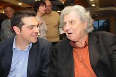 Μίκης Θεοδωράκης: Στηρίζω την προσπάθεια Τσίπρα να κάνει κυβέρνηση