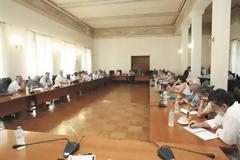Τα οικονομικά προβλήματα πνίγουν τα πανεπιστήμια