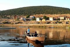 Παράδεισος αργυροπελεκάνων οι Πρέσπες