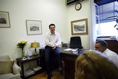 ΑΛ. ΤΣΙΠΡΑΣ:ΕΣΤΕΙΛΕ ΤΙΣ ΕΠΙΣΤΟΛΕΣ ΣΤΟΥ ΕΤΑΙΡΟΥΣ ΜΑΣ