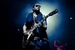 Νέο επικό άλμπουμ από τον Lenny Kravitz